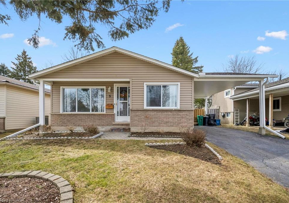 5-aspen-crescent-elmira-ontario-40814122