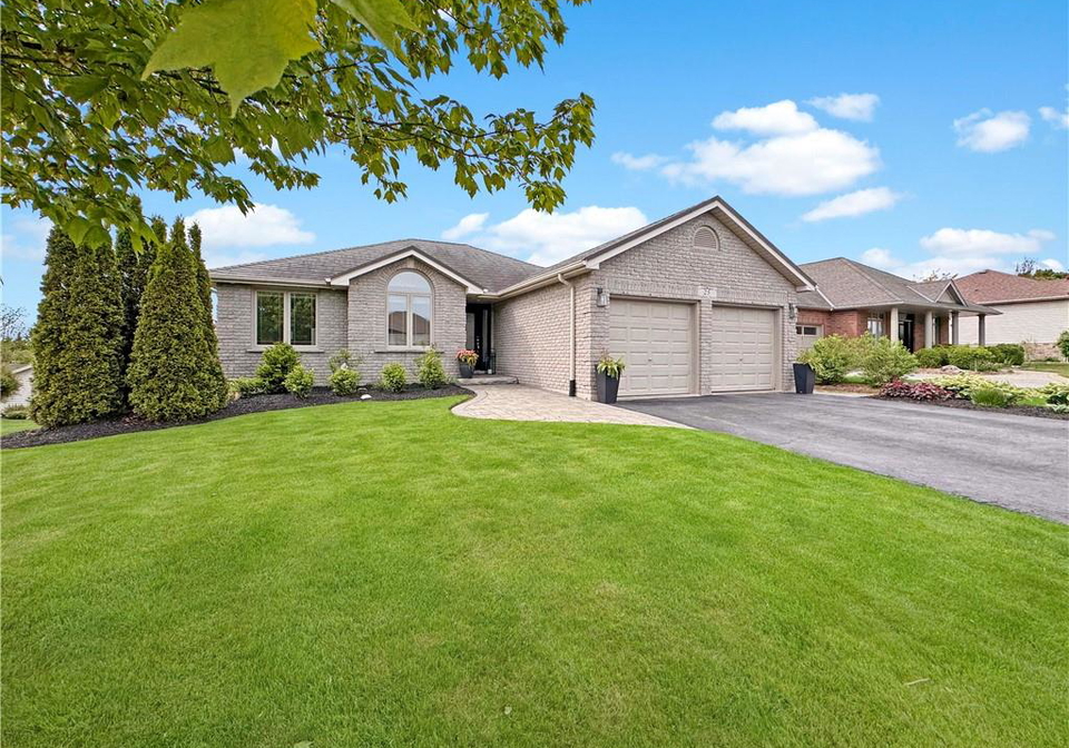 25-bradbury-crescent-paris-ontario-40814131