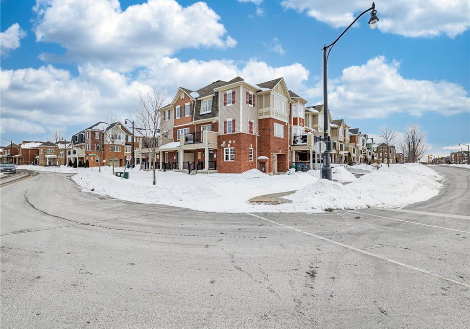 65-aylesbury-drive-brampton-ontario-40814132
