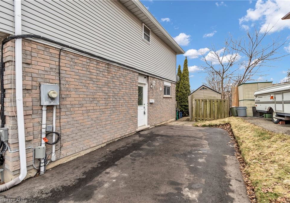 25-carter-crescent-cambridge-ontario-40814140