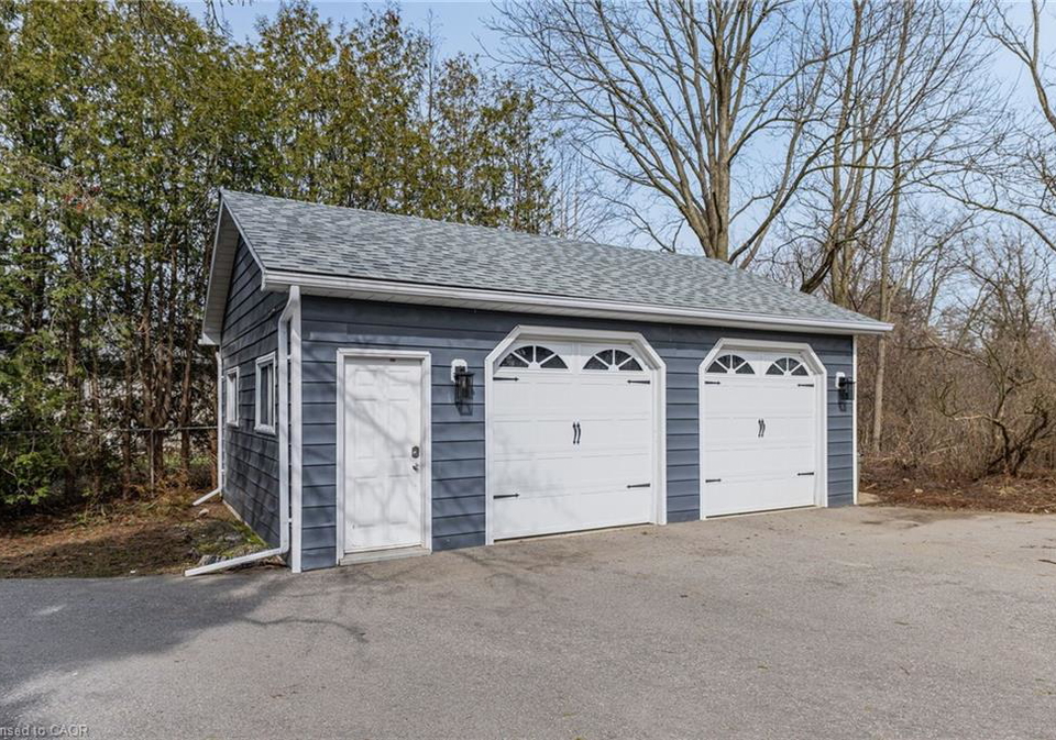 1-hughson-street-branchton-ontario-40814156