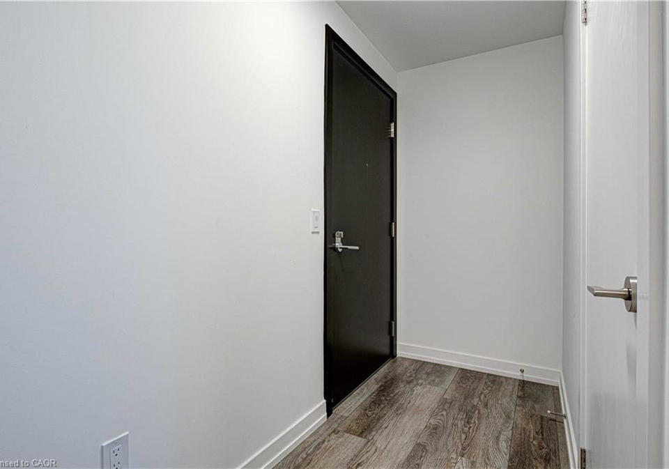 15-wellington-street-s-kitchener-ontario-40814170