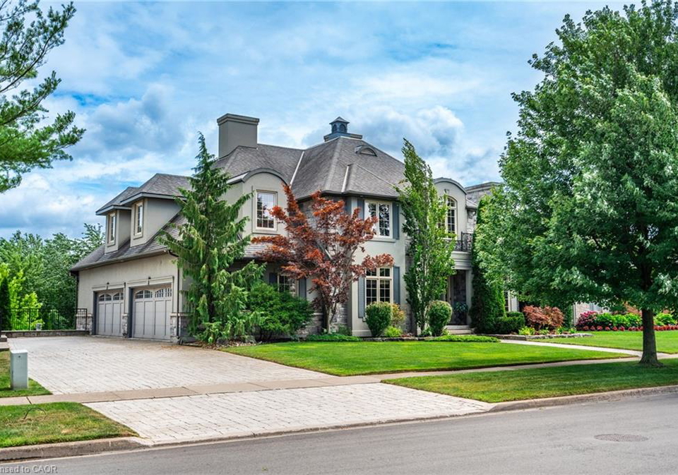 3542-matthews-drive-niagara-falls-ontario-40814207