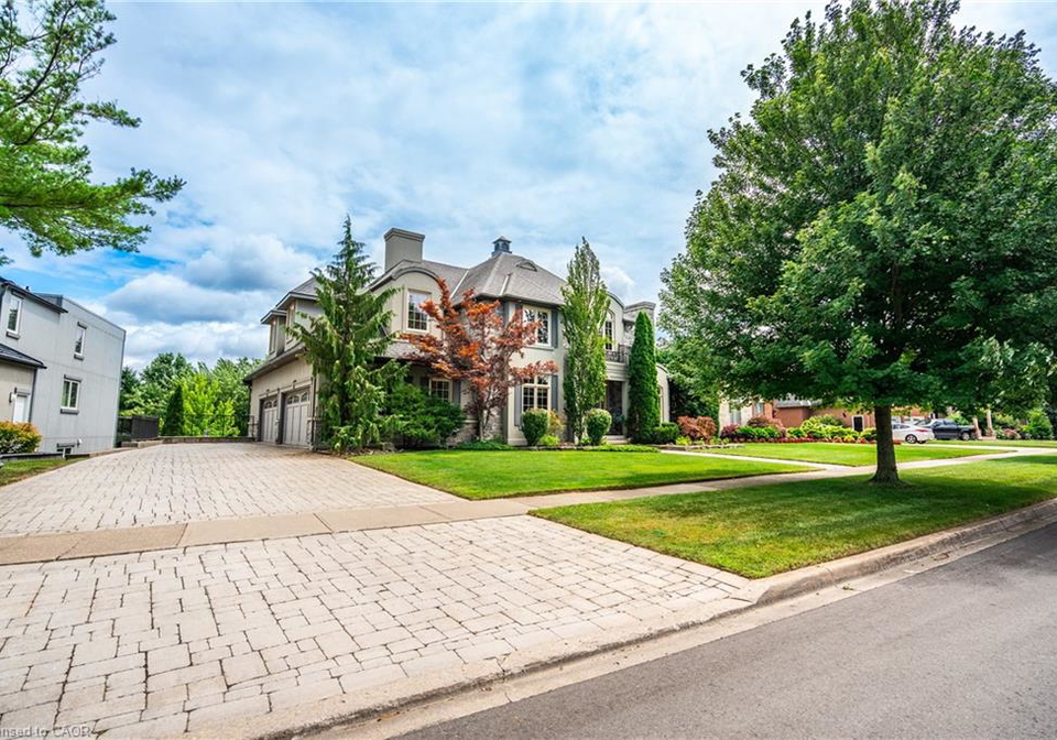 3542-matthews-drive-niagara-falls-ontario-40814207
