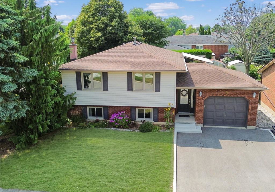1-kiev-boulevard-brantford-ontario-40814208