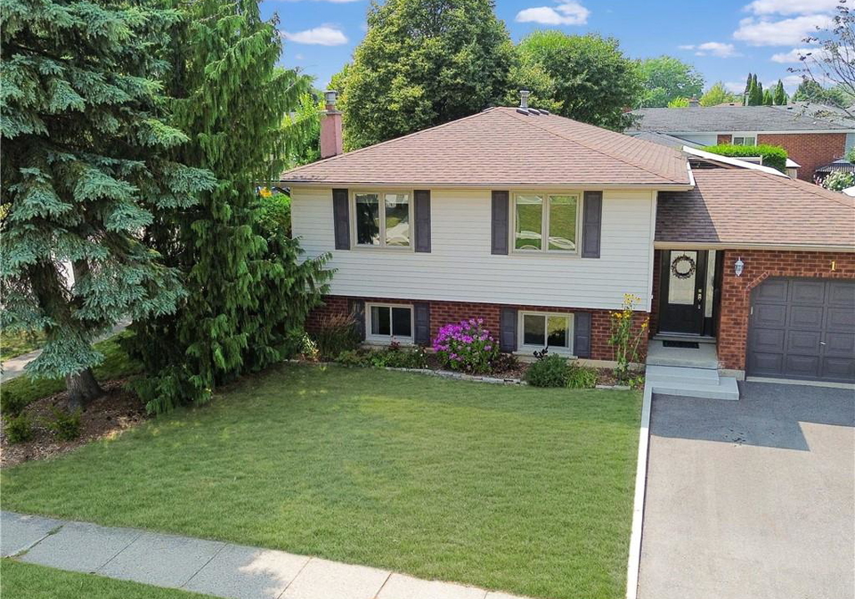 1-kiev-boulevard-brantford-ontario-40814208