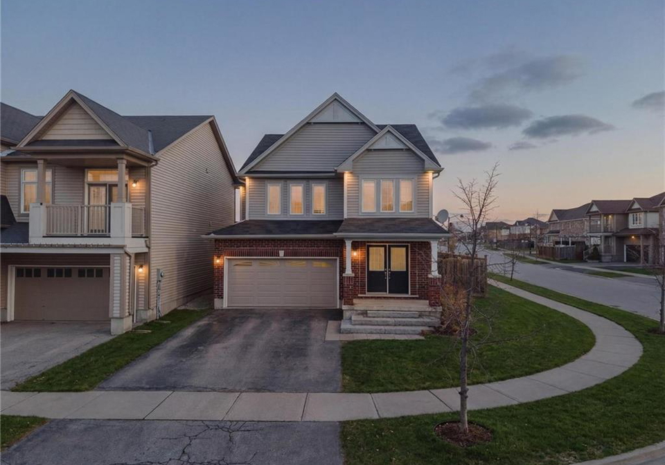140-starlight-avenue-breslau-ontario-40814230