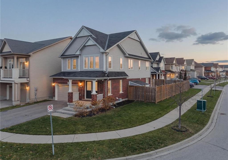 140-starlight-avenue-breslau-ontario-40814230