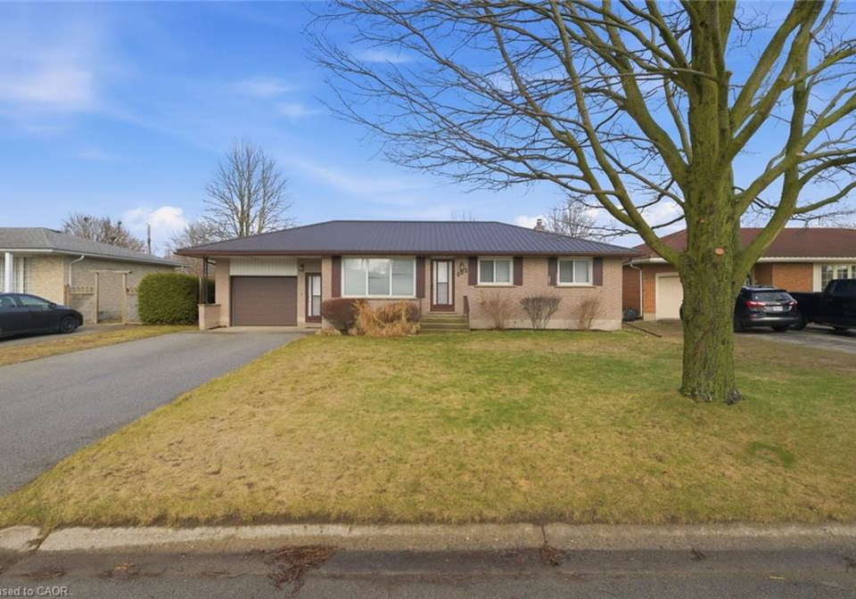 405-adams-avenue-delhi-ontario-40814259