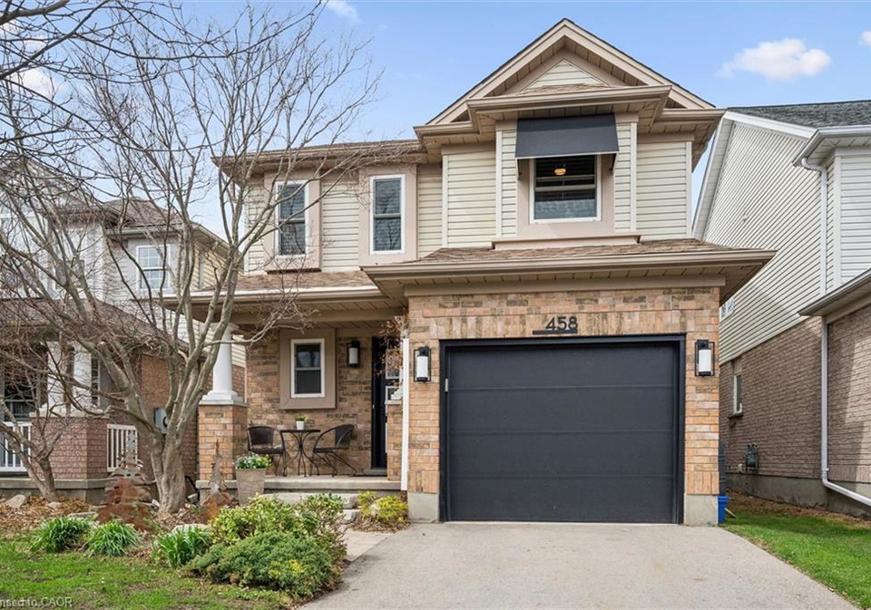 458-citadel-court-waterloo-ontario-40814275