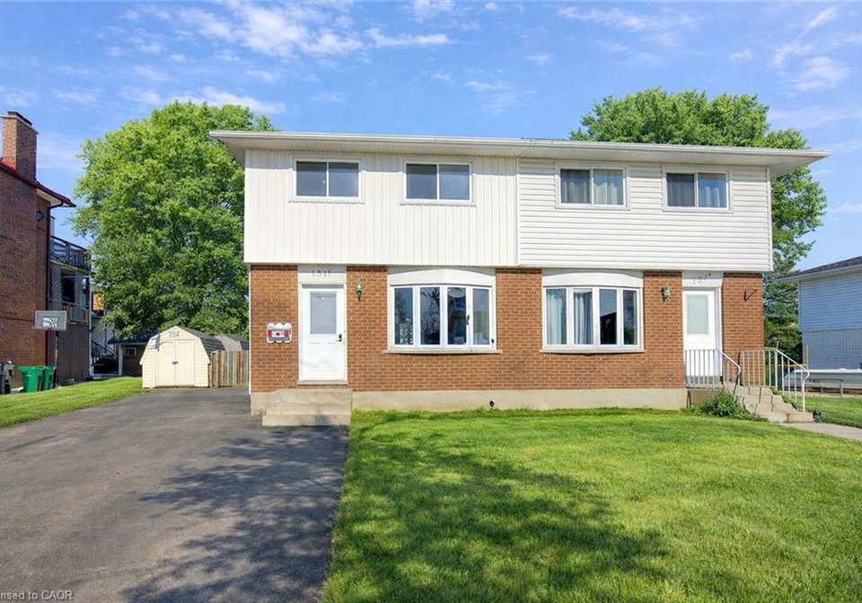 151-hincks-street-new-hamburg-ontario-40814352
