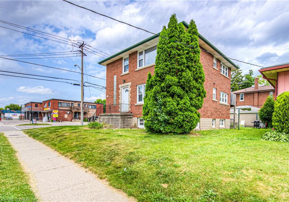 218-margaret-avenue-kitchener-ontario-40814381