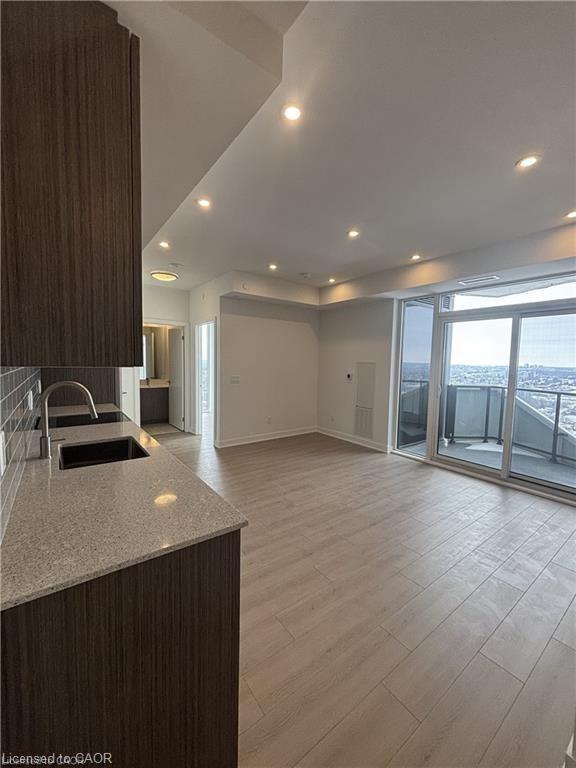 25-wellington-street-s-kitchener-ontario-40814473
