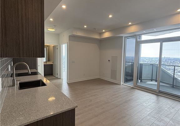 25-wellington-street-s-kitchener-ontario-40814473