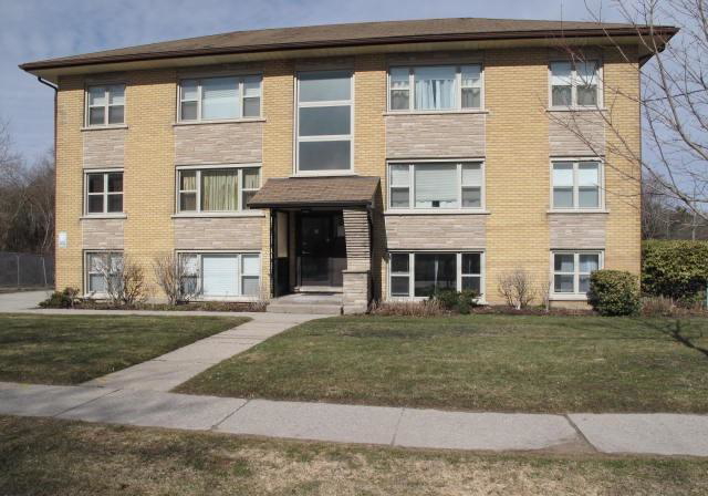 126-waverley-drive-guelph-ontario-40814486