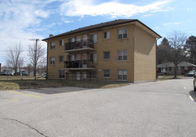 126-waverley-drive-guelph-ontario-40814486
