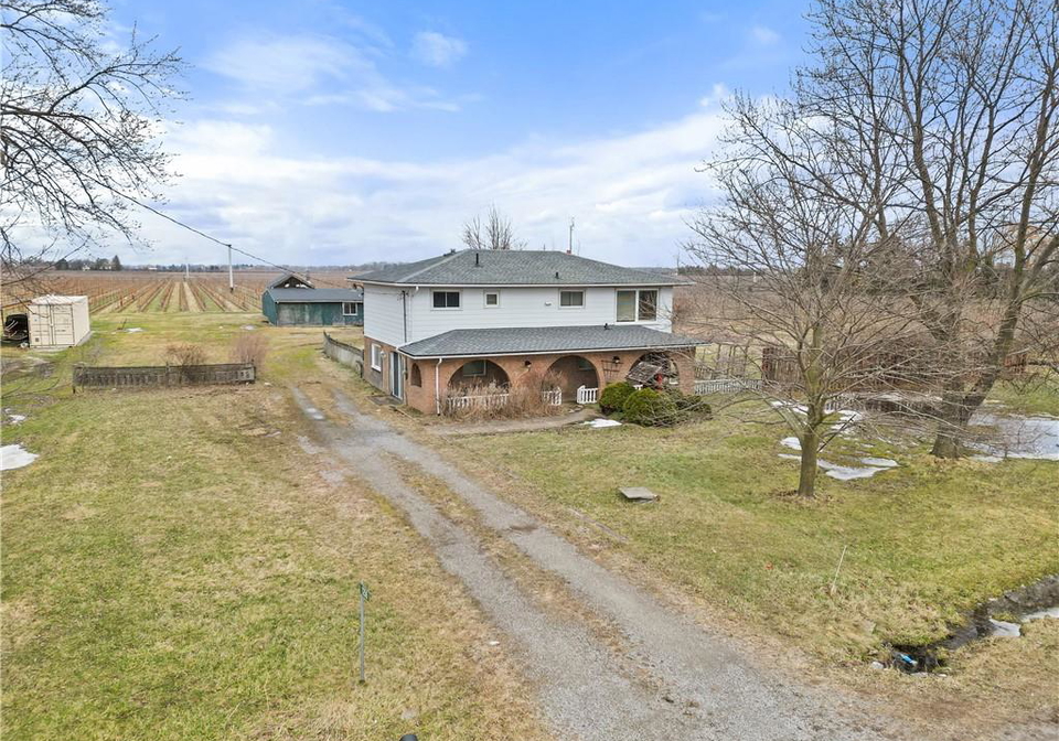 1256-line-2-road-niagara-on-the-lake-ontario-40814506