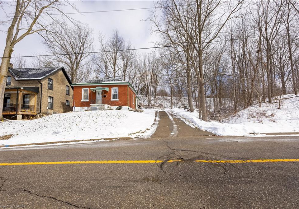 111-broadway-street-w-paris-ontario-40814555