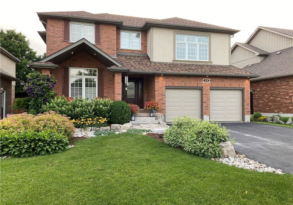 44-crane-crescent-elmira-ontario-40814571