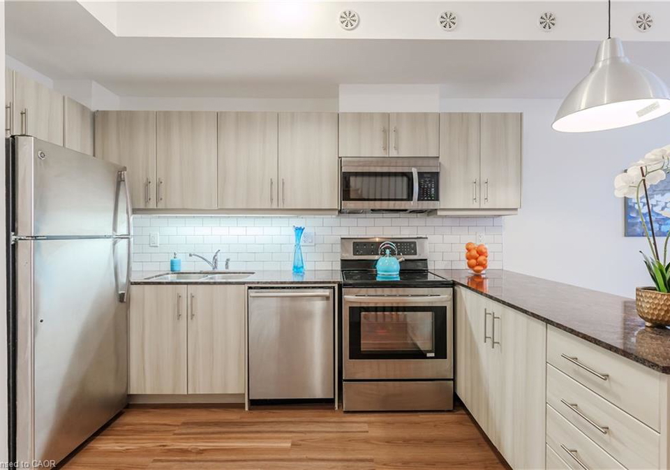 68-winston-park-north-york-ontario-40814588