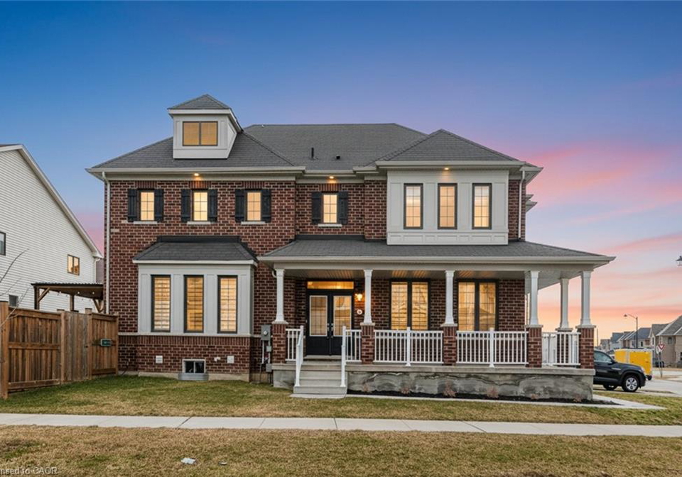 70-fleming-crescent-caledonia-ontario-40814591