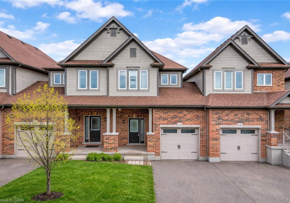 17-valleybrook-drive-kitchener-ontario-40814596