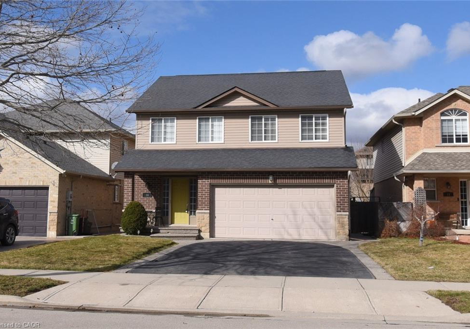 16-midanbury-way-mount-hope-ontario-40814640