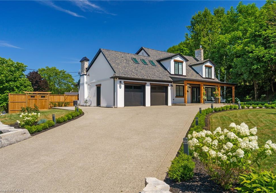 204-falling-brook-drive-ancaster-ontario-40814667
