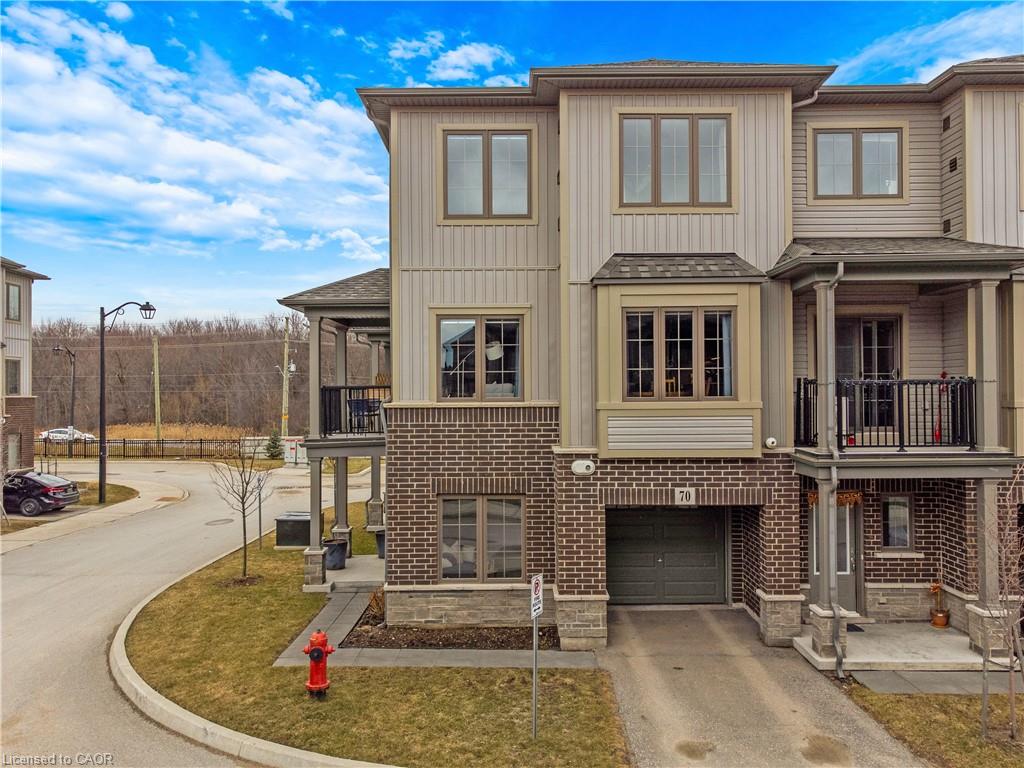 124-compass-trail-cambridge-ontario-40814733