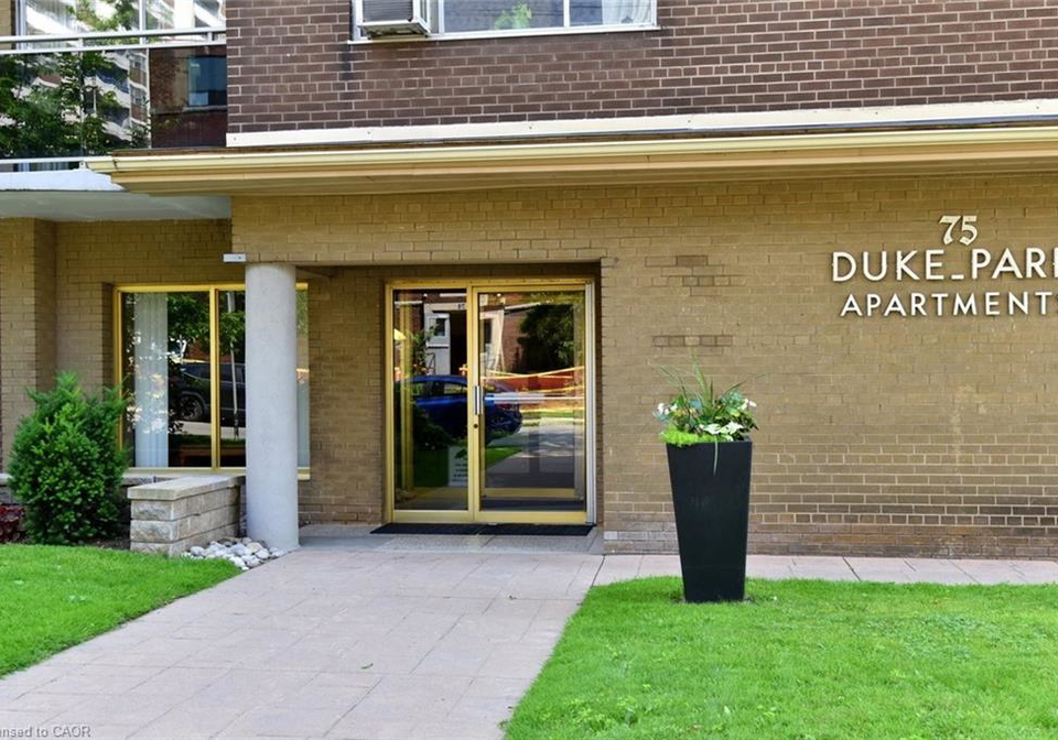 75-duke-street-hamilton-ontario-40814734