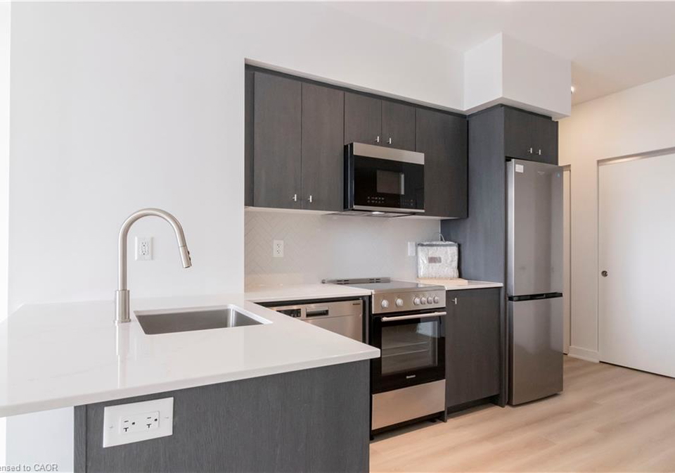 25-wellington-south-street-kitchener-ontario-40814744