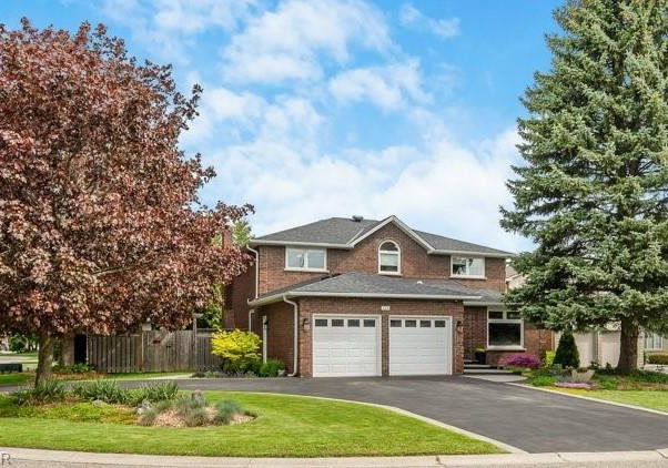 110-abbey-close-ancaster-ontario-40814745