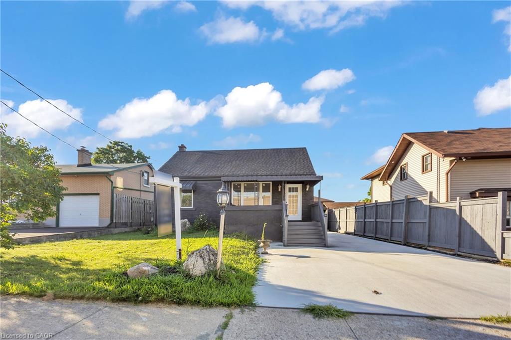 84-avalon-place-kitchener-ontario-40814748