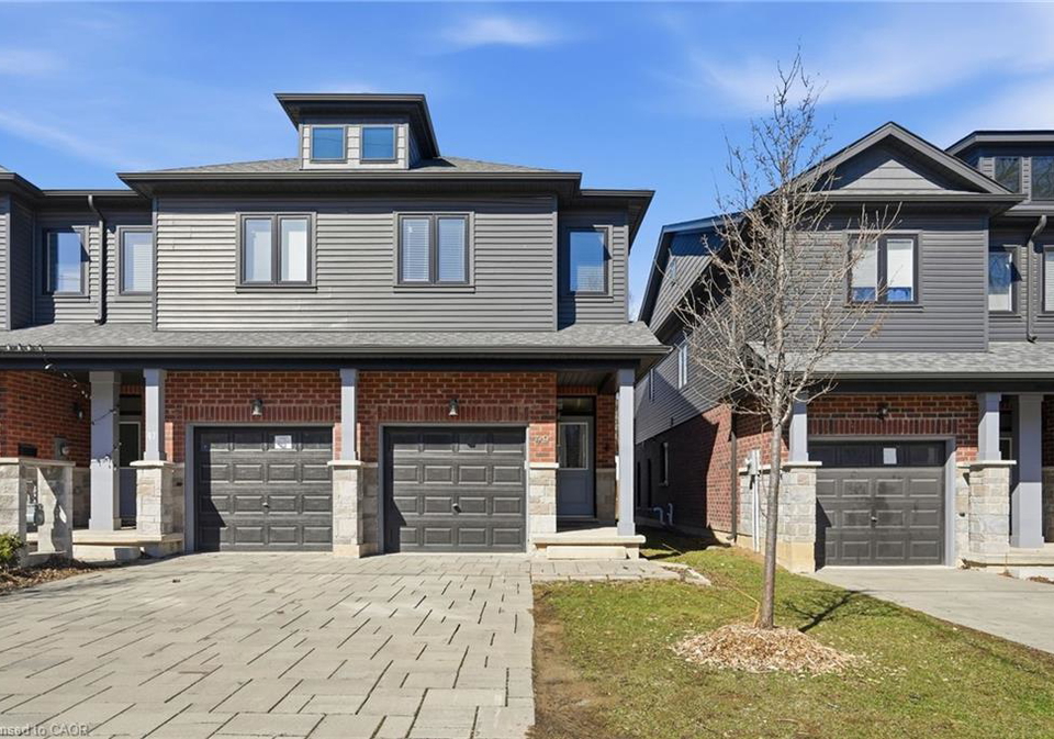 49-gibson-avenue-hamilton-ontario-40814809
