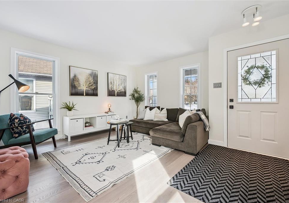 707-jacob-lane-waterloo-ontario-40814834