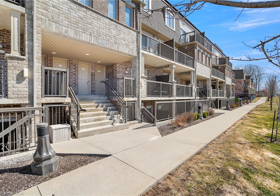 1684-fischer-hallman-road-kitchener-ontario-40814839