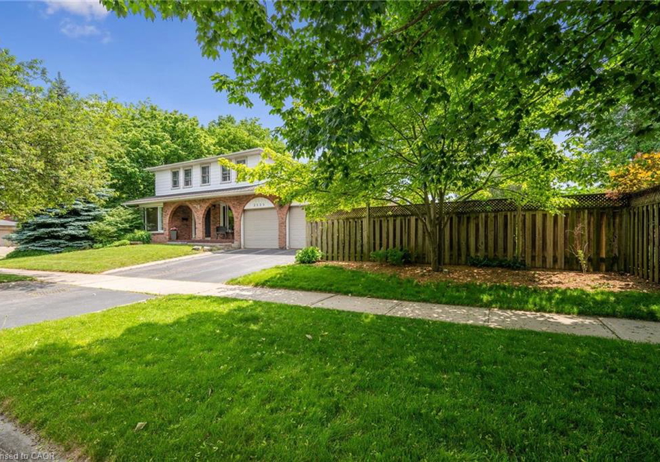 2525-woburn-crescent-oakville-ontario-40814841