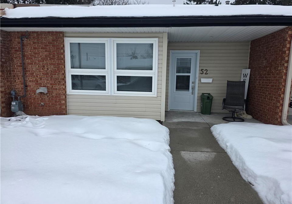 52-gates-lane-hamilton-ontario-40814868