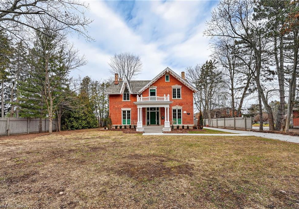 262-main-street-w-grimsby-ontario-40814869