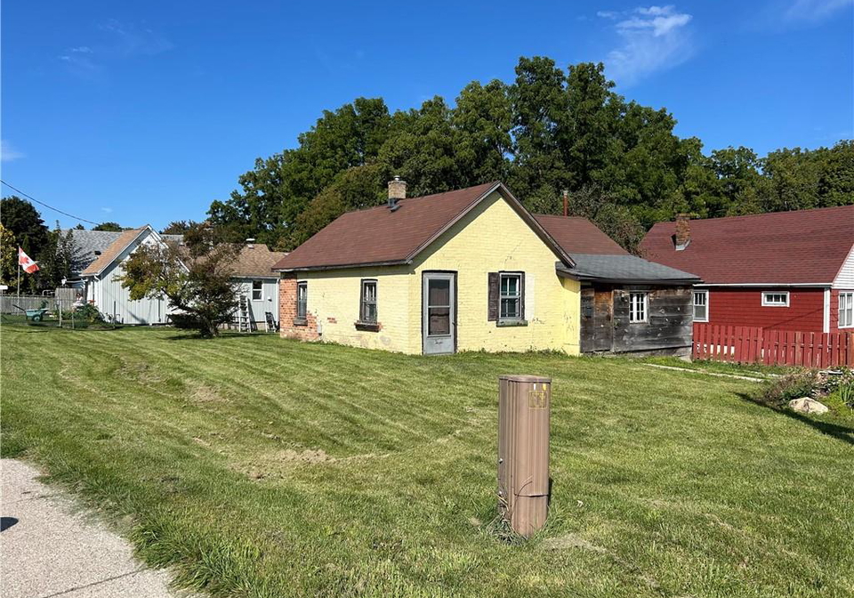 270-queen-street-s-simcoe-ontario-40814956
