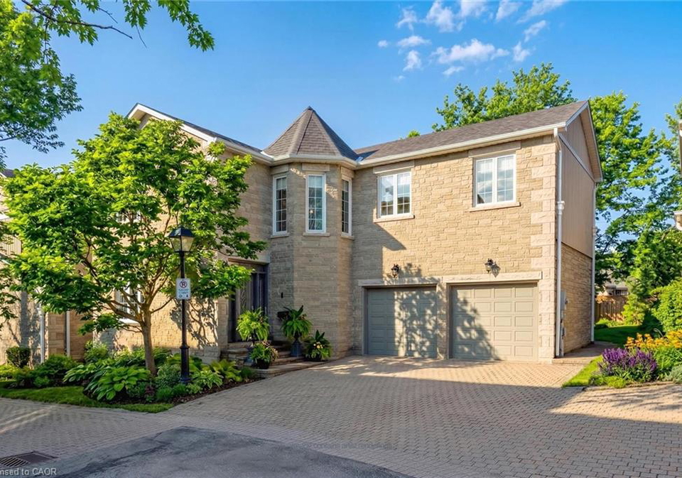 25-manor-park-crescent-guelph-ontario-40814969