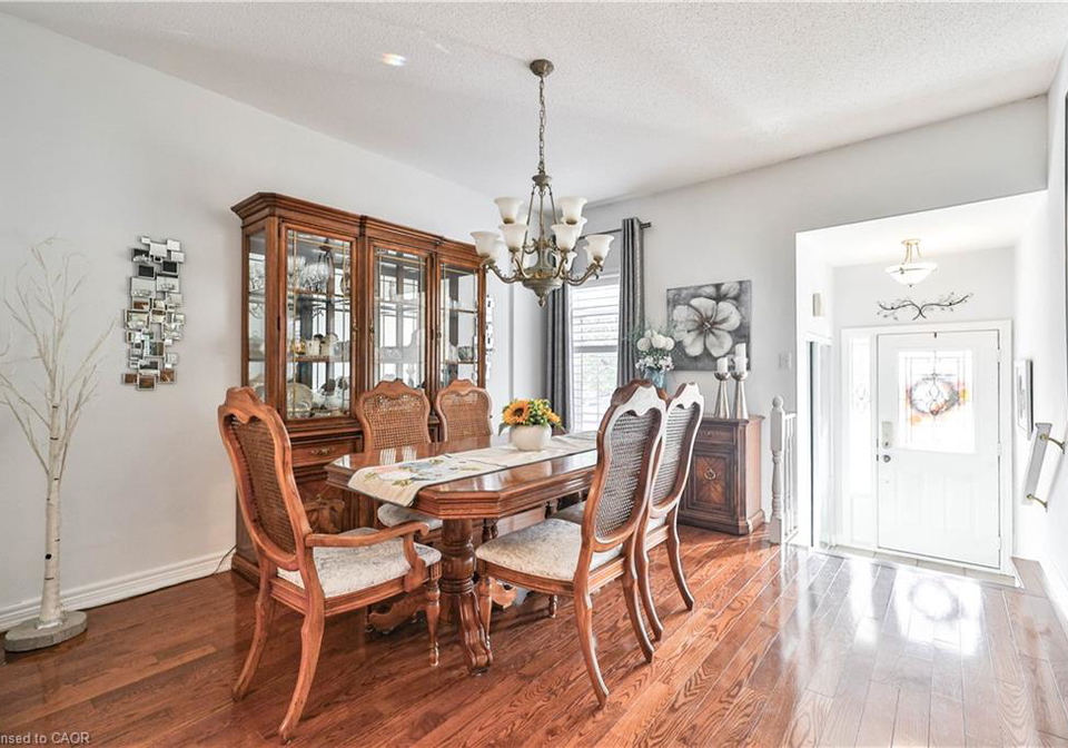 4037-medland-drive-burlington-ontario-40815005