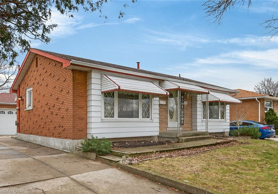 21-bluebird-avenue-hamilton-ontario-40815032