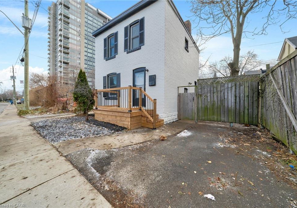 73-peter-street-hamilton-ontario-40815058