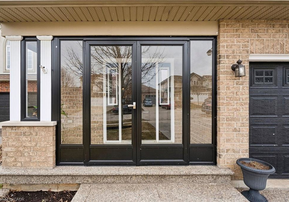 58-whiterock-avenue-mount-hope-ontario-40815065