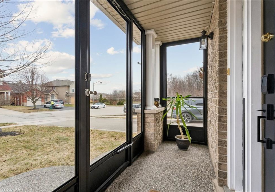 58-whiterock-avenue-mount-hope-ontario-40815065