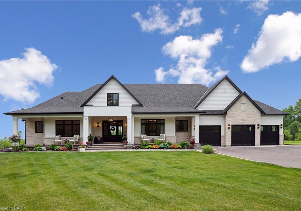 5020-first-line-erin-ontario-40815077
