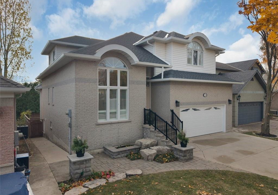 90-westlawn-drive-hamilton-ontario-40815085