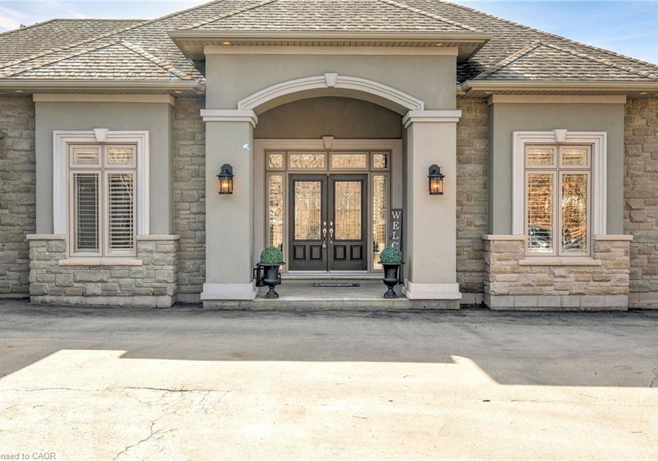 1318-concession-road-6-w-millgrove-ontario-40815094