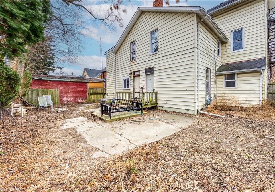 132-forsyth-street-s-sarnia-ontario-40815161